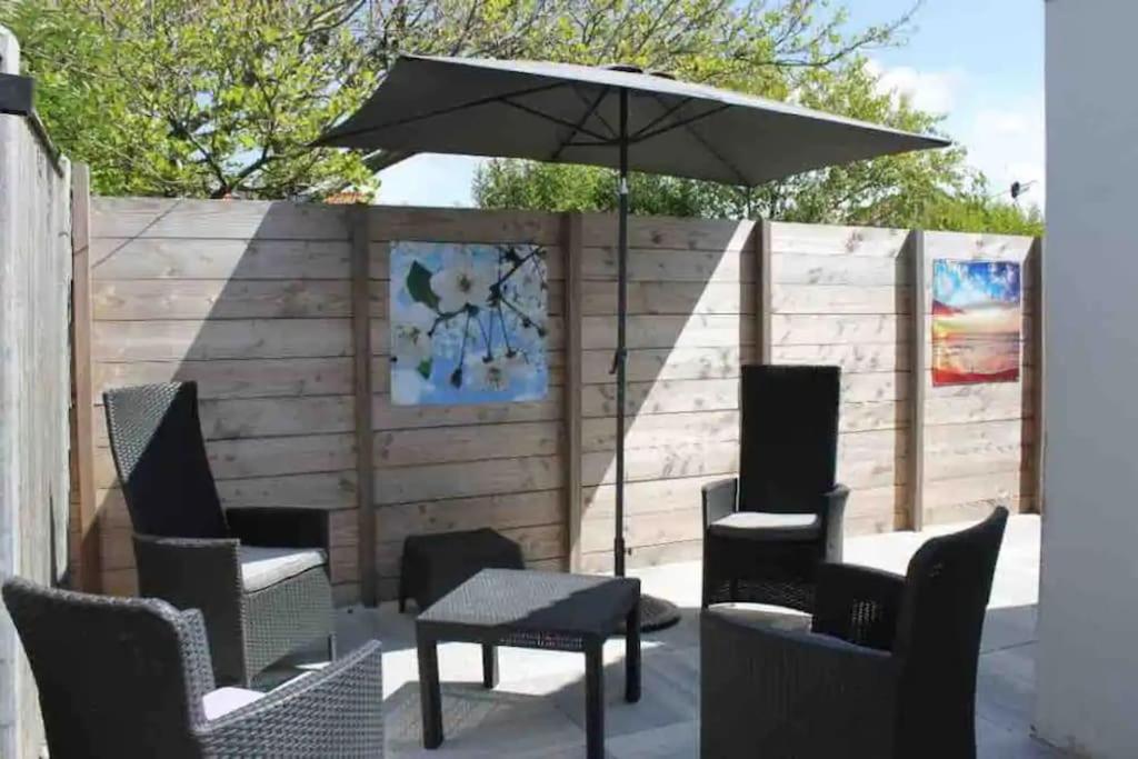 Knus Vakantiehuis 100M Van Het Strand Callantsoog Extérieur photo